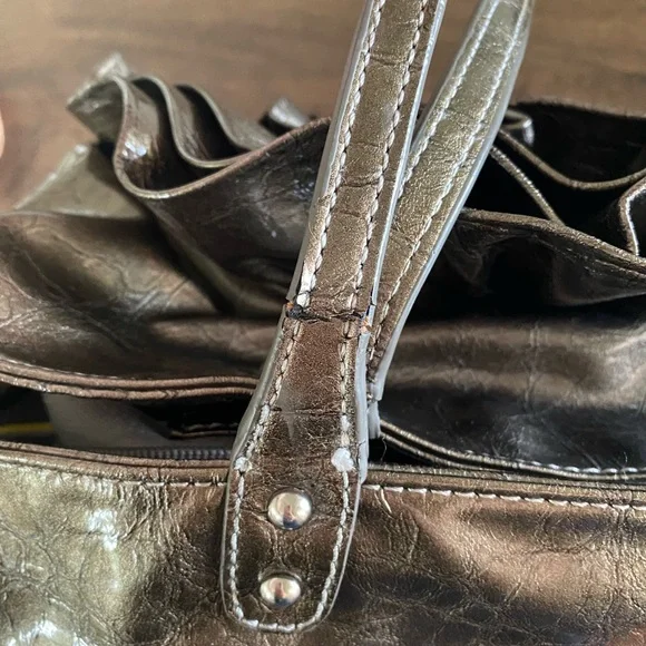 COPY - Valentino Garavani Petale Patent Leather Tote - Picture 2 of 8